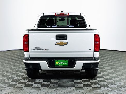 Used 2019 Chevrolet Colorado LT w/ LT Convenience Package RWD image 8
