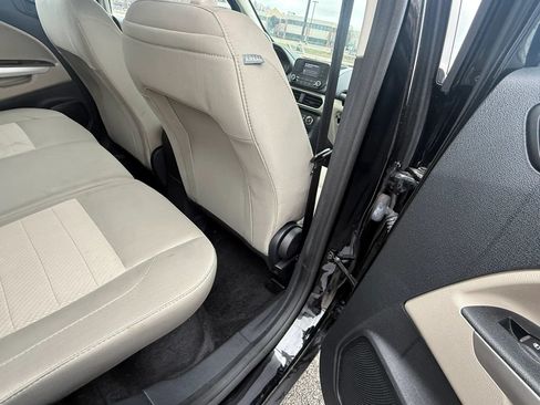 Used 2022 Ford EcoSport S AWD/4WD image 21
