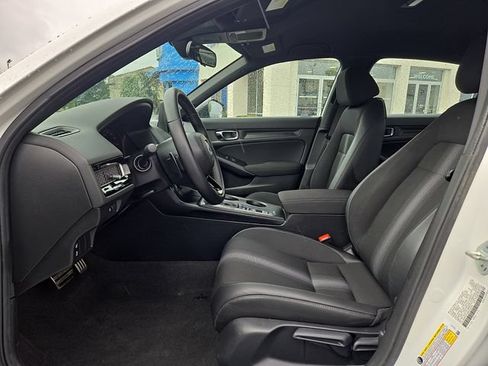 Used 2024 Honda Civic Sport image 13