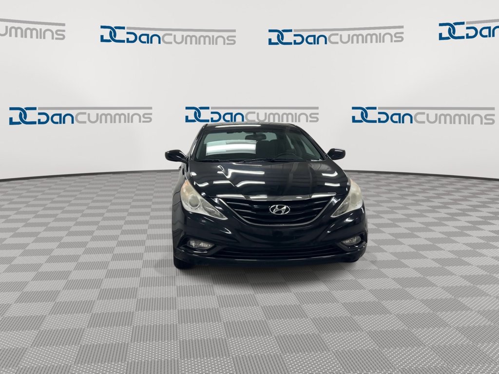 Used 2013 Hyundai Sonata GLS w/ Popular Equipment Pkg FWD image 3