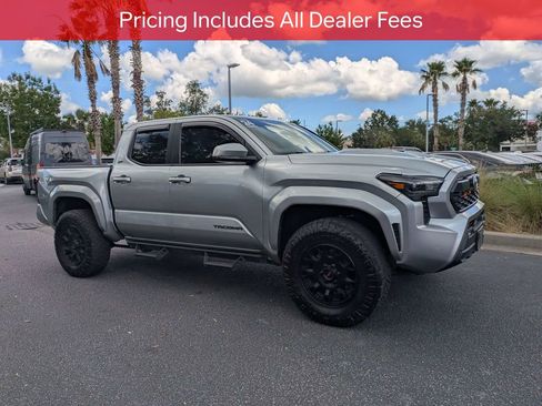 Used 2024 Toyota Tacoma TRD Sport w/ TRD Sport Upgrade Package RWD image 2