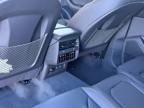 New 2026 Audi Q8 Premium Plus image 25