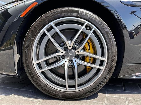 Used 2023 Mercedes-Benz SL 63 AMG 4MATIC image 9