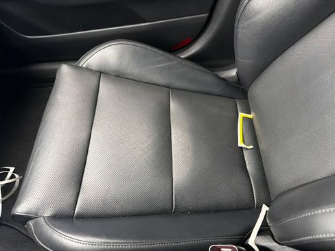 Used 2019 Kia Stinger GT1 RWD image 25