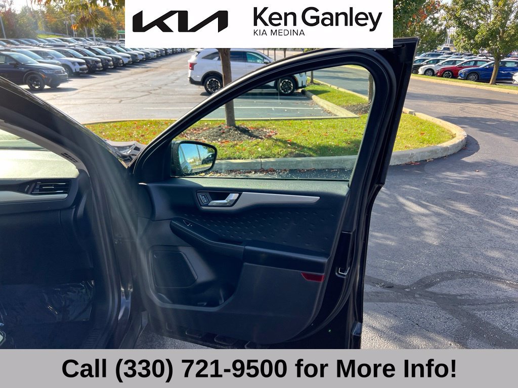 Used 2020 Ford Escape SEL AWD/4WD image 56