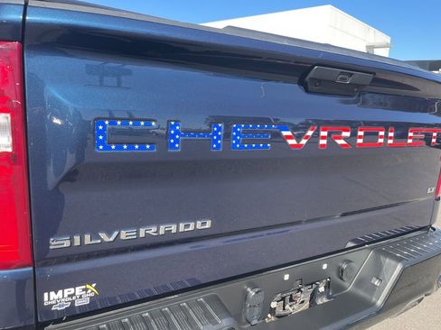 Used 2021 Chevrolet Silverado 1500 LT Trail Boss w/ Bed Protection Package AWD/4WD image 30