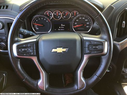 Used 2021 Chevrolet Silverado 1500 LTZ image 8