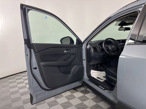 New 2026 Nissan Rogue SV image 16