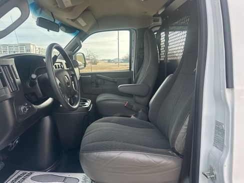 Used 2024 Chevrolet Express 2500 w/ Driver Convenience Package image 22