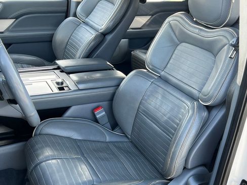 Used 2018 Lincoln Navigator Black Label w/ Cargo Package image 17