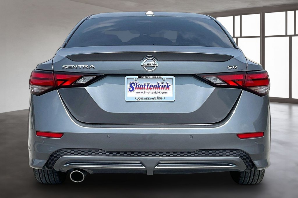 Used 2023 Nissan Sentra SR FWD image 5