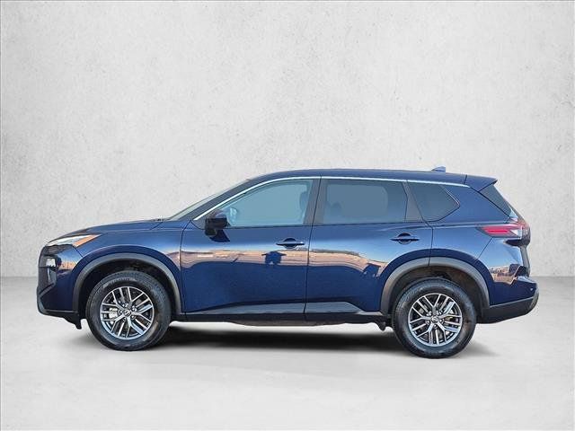 Used 2026 Nissan Rogue SV FWD image 9
