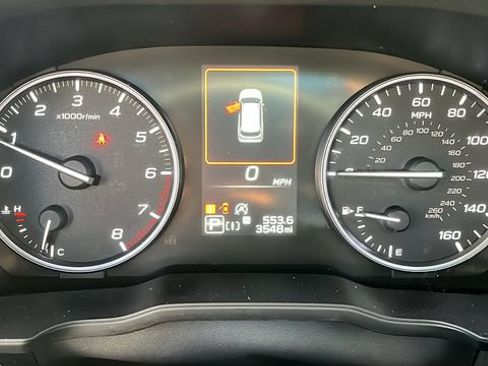 Used 2025 Subaru Forester Premium w/ Convenience Package #2 AWD/4WD image 6