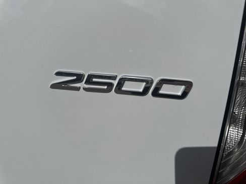 New 2025 Mercedes-Benz Sprinter 2500 image 10