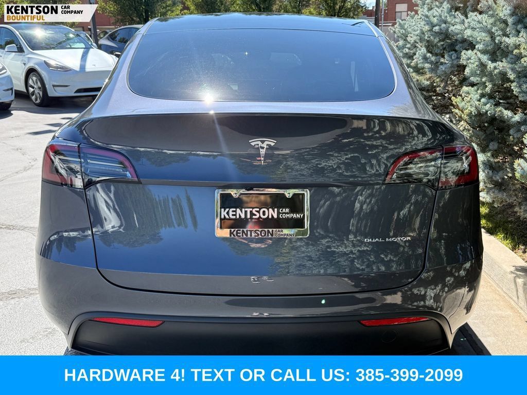Used 2023 Tesla Model Y Long Range AWD/4WD image 7