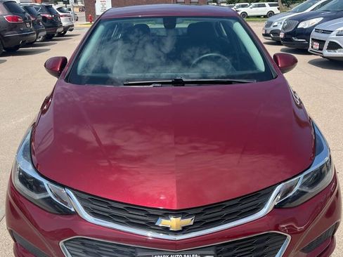 Used 2016 Chevrolet Cruze LT image 11