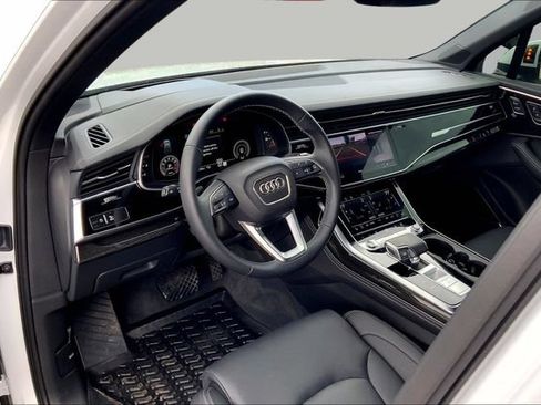 Used 2025 Audi Q7 3.0T Prestige AWD/4WD image 14