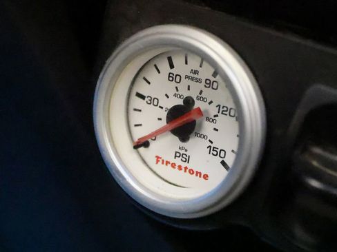 Used 2025 Ford F250 Platinum AWD/4WD image 26