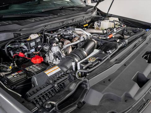 New 2024 Ford F250 Lariat w/ Lariat Ultimate Package image 31