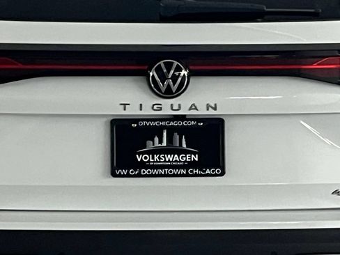 New 2026 Volkswagen Tiguan SE AWD/4WD image 34