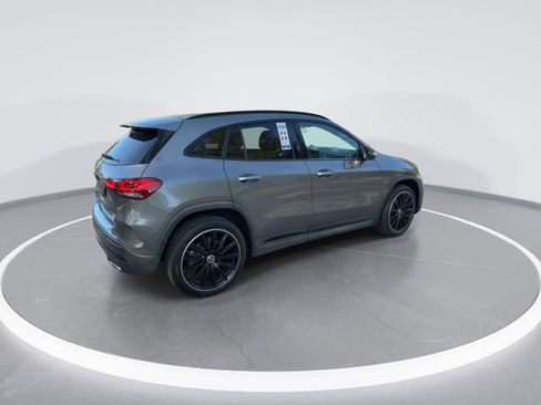 Used 2023 Mercedes-Benz GLA 250 w/ AMG Line Exterior image 8