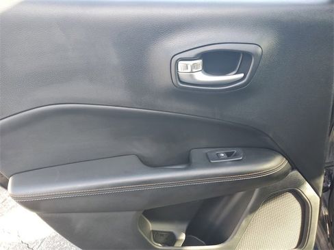 Used 2021 Jeep Compass Sport image 20