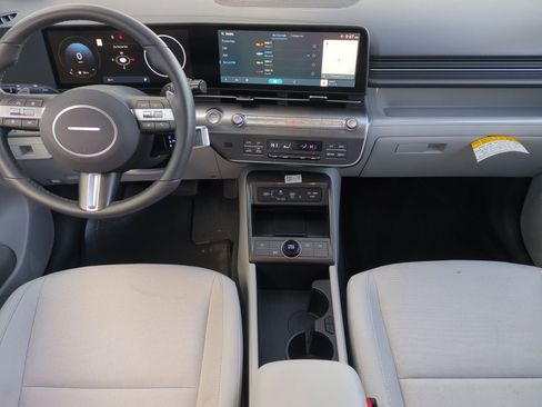 Certified 2025 Hyundai Kona SEL FWD image 19