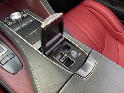 Used 2021 Lexus LC 500 Convertible image 36