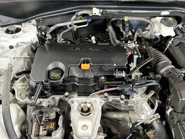 Certified 2024 Honda HR-V LX image 31