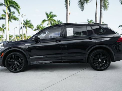 Used 2022 Volkswagen Tiguan SE R-Line image 22