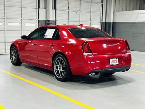 Used 2016 Chrysler 300 S image 16