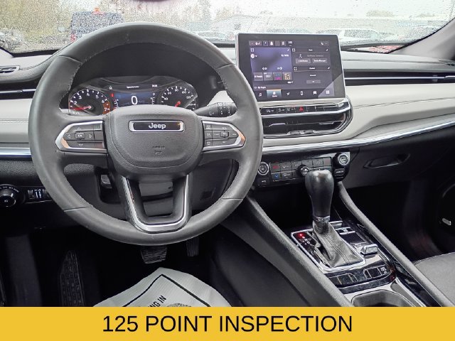 Used 2023 Jeep Compass Limited w/ Sun and Sound Group AWD/4WD image 10