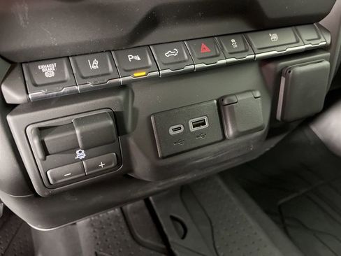 New 2026 Chevrolet Silverado 2500 Custom w/ Custom Value Package image 34