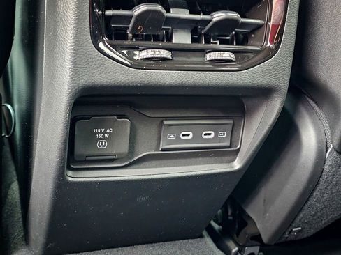 New 2026 Jeep Grand Cherokee Laredo image 33