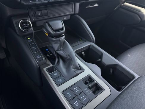 Used 2025 Toyota Land Cruiser w/ Premium Package image 19