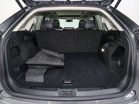 Used 2024 Ford Edge SEL w/ Convenience Package image 11
