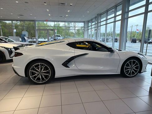 Used 2024 Chevrolet Corvette Stingray Preferred Cpe w/ Z51 Performance Package RWD image 42