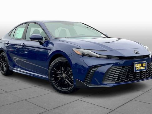New 2026 Toyota Camry SE image 2