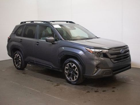 Used 2026 Subaru Forester Premium AWD/4WD image 1