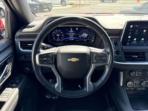 Used 2022 Chevrolet Tahoe LT w/ LT Signature Package AWD/4WD image 17
