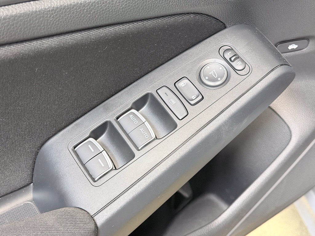 Used 2024 Honda Civic Sport image 10
