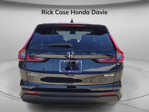 Certified 2025 Honda CR-V LX image 6