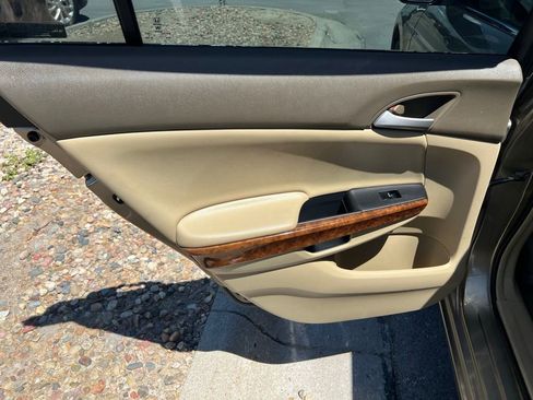 Used 2008 Honda Accord EX image 17