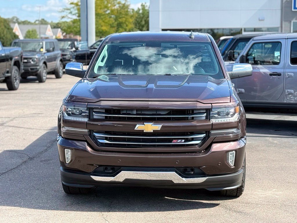 Used 2016 Chevrolet Silverado 1500 LTZ Z71 w/ LTZ Plus Package AWD/4WD image 30