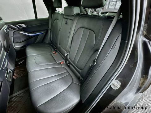 Used 2022 BMW X5 xDrive40i w/ Premium Package AWD/4WD image 25
