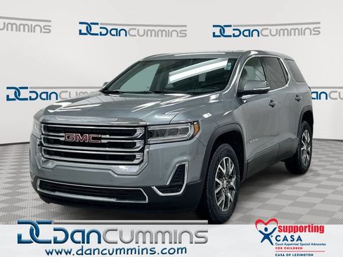 Used 2023 GMC Acadia SLE FWD image 1