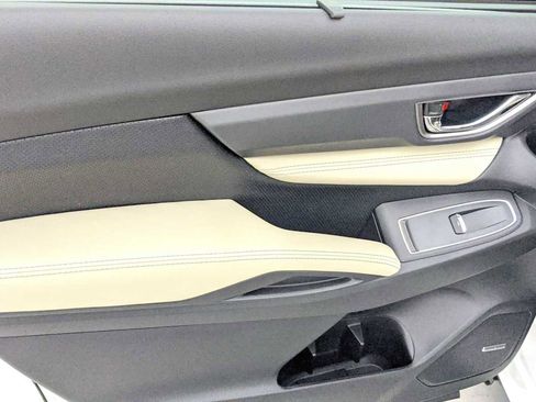 New 2025 Subaru Ascent Limited image 21