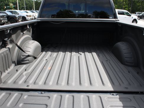 Used 2022 Ford F250 Lariat w/ Tremor Off-Road Package AWD/4WD image 10