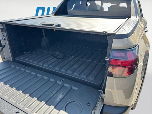 Certified 2024 Hyundai Santa Cruz SEL w/ Activity Package image 19