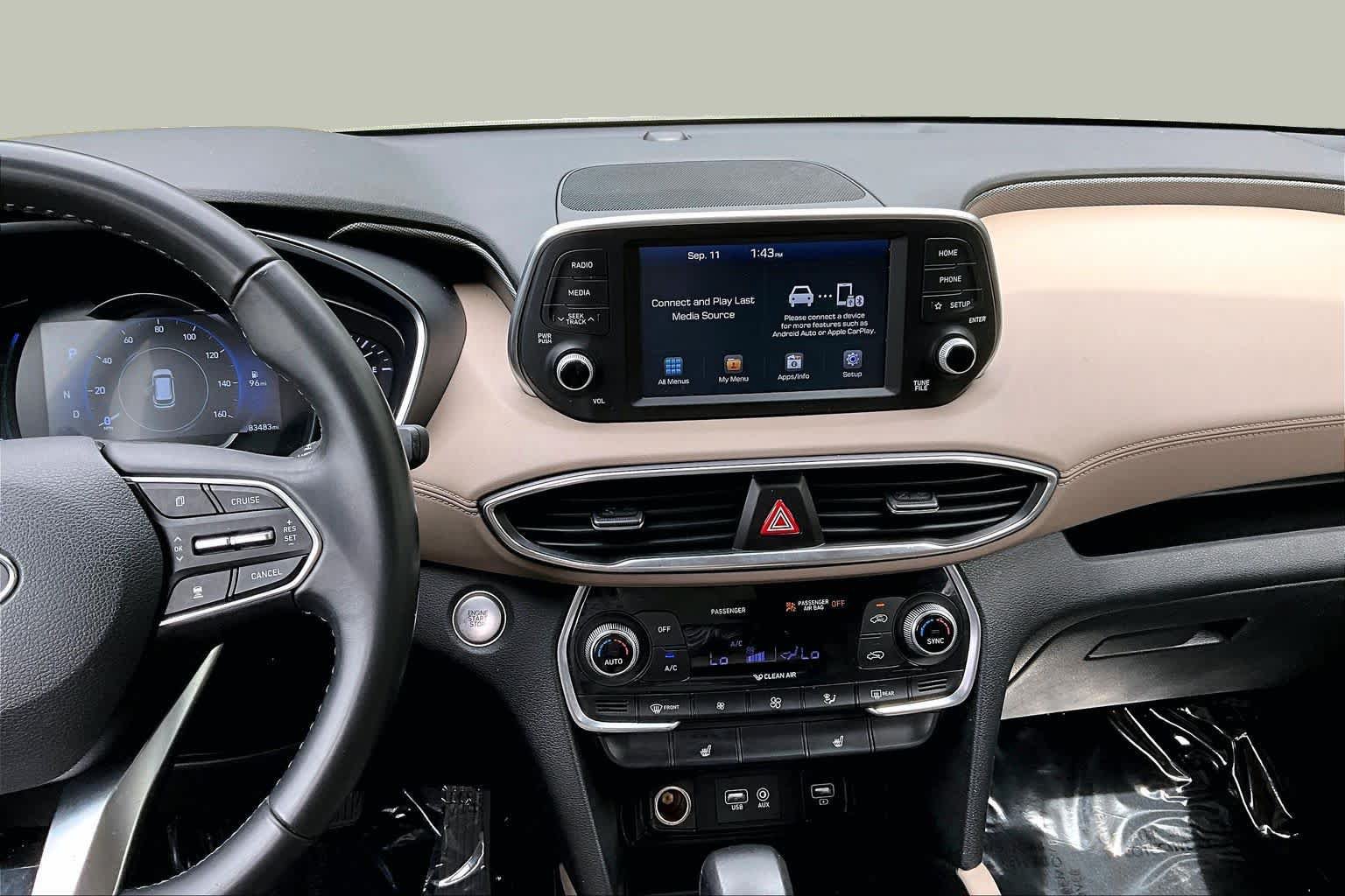 Used 2019 Hyundai Santa Fe SEL FWD image 6